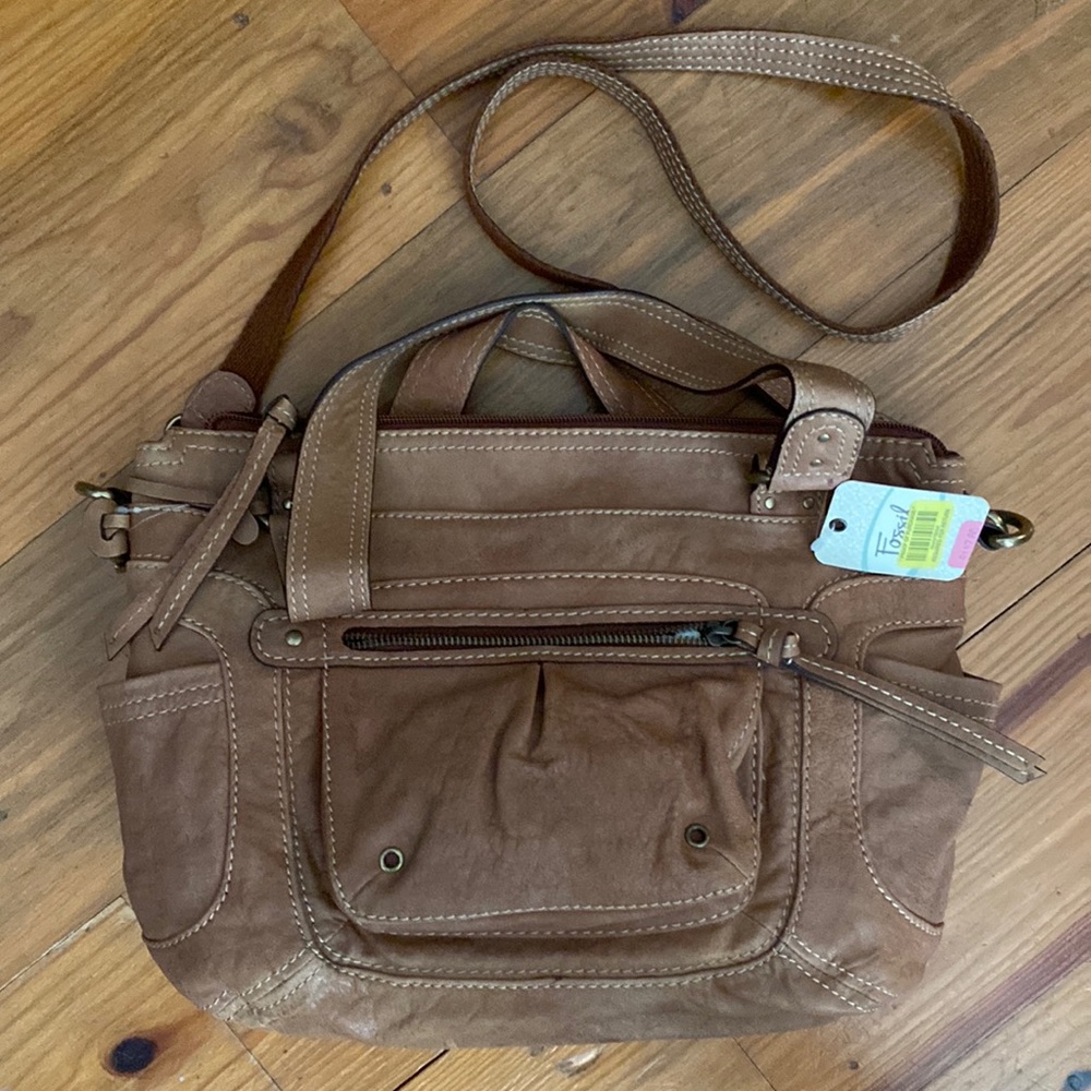 Ladies Fossil brand purse with handles or removable strap, lined